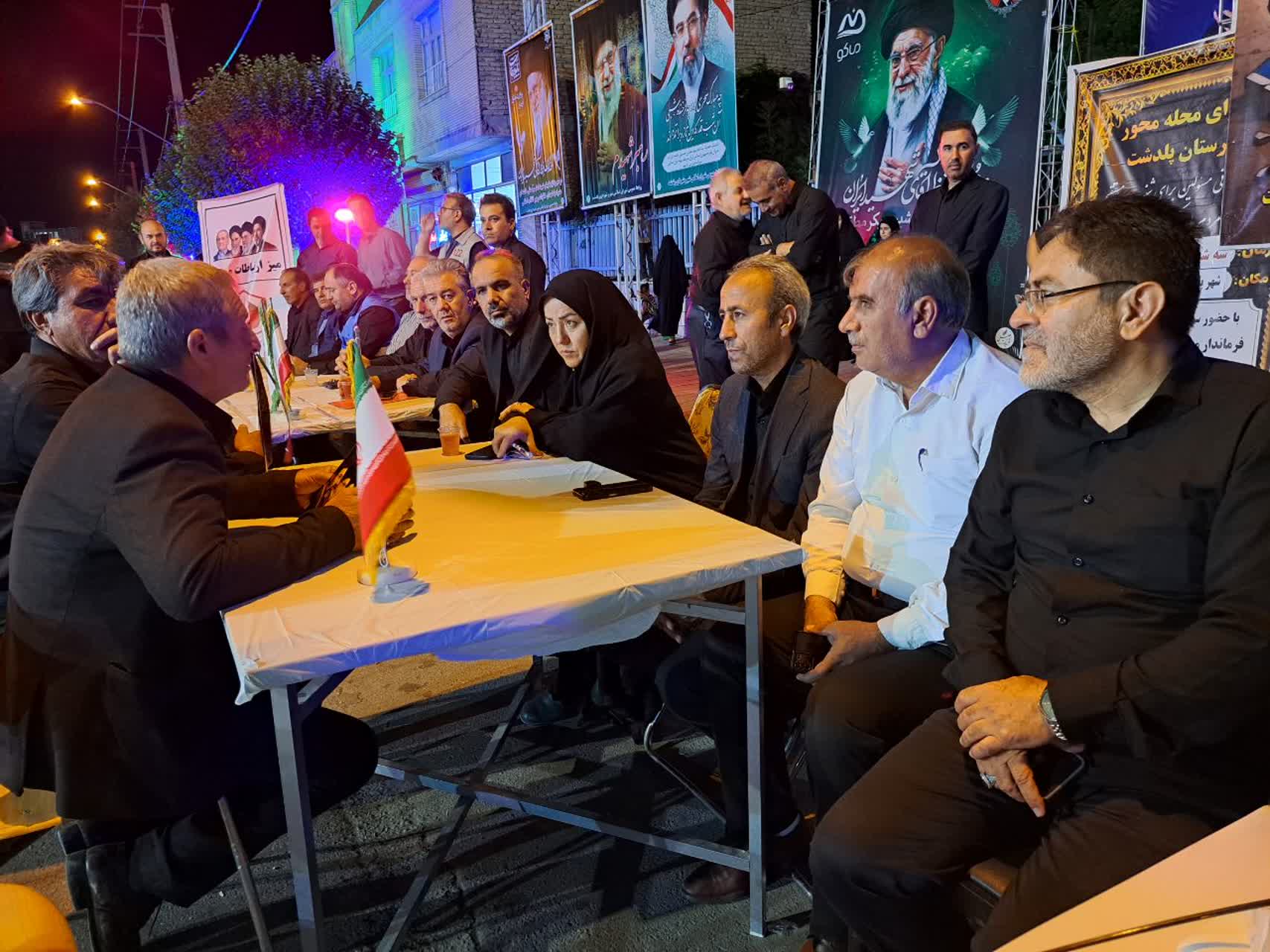 برگزاری میز ارتباطات مردمی و شورای مدیریت محله‌محور با حضور فرماندار شهرستان پلدشت