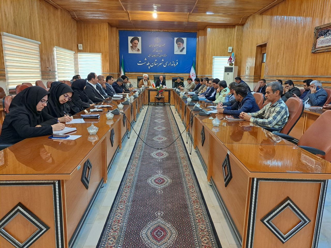تمام تلاش دست اندرکاران انتخابات در شهرستان در راستای جلب مشارکت حداکثری مردم و امانت داری در انتخابات پیش رو باشد