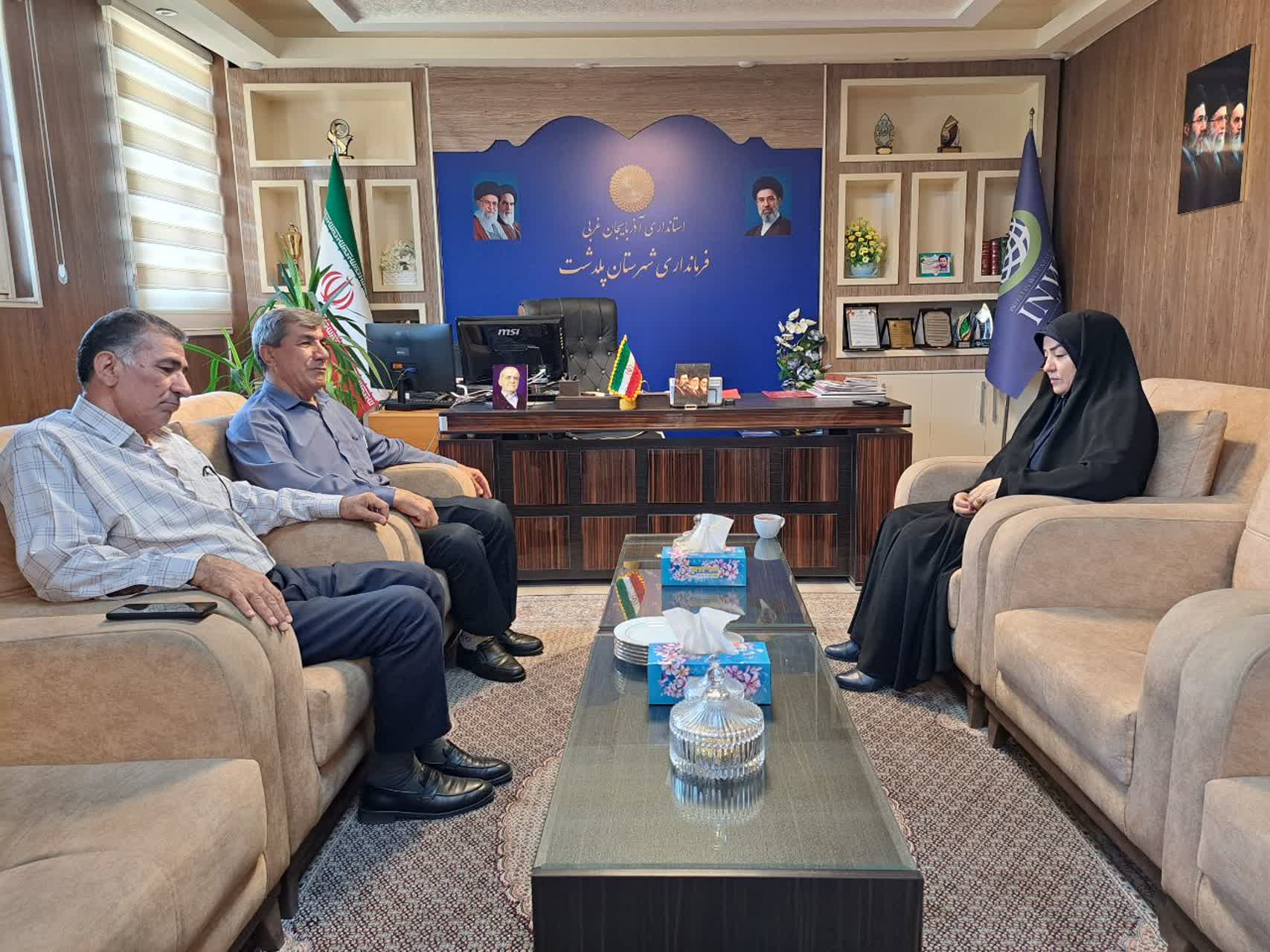 دیدار مدیران عامل شرکت‌های تعاونی مسکن و مصرف فرهنگیان با فرماندار پلدشت