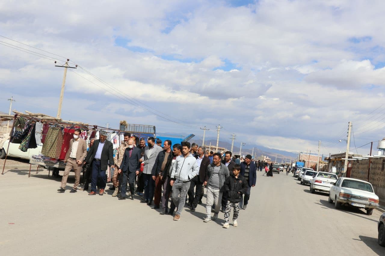 بازدید فرماندار شهرستان پلدشت از جمعه بازار و میدان دواب روستای شوطلو