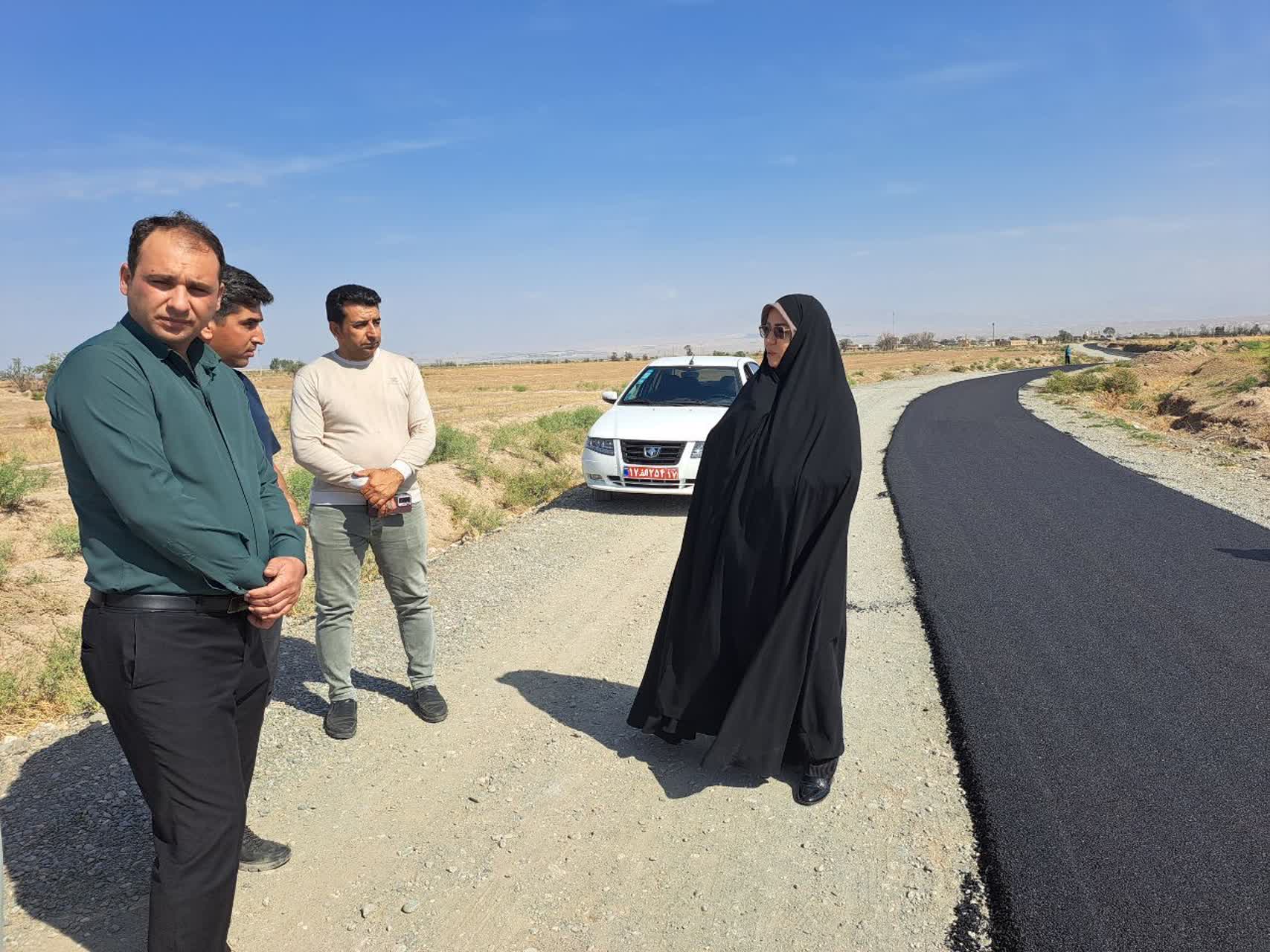 بازدید فرماندار پلدشت از عملیات آسفالتریزی راه روستای ساختمان؛ بهبود دسترسی روستایی با اعتبار 7 میلیارد تومان