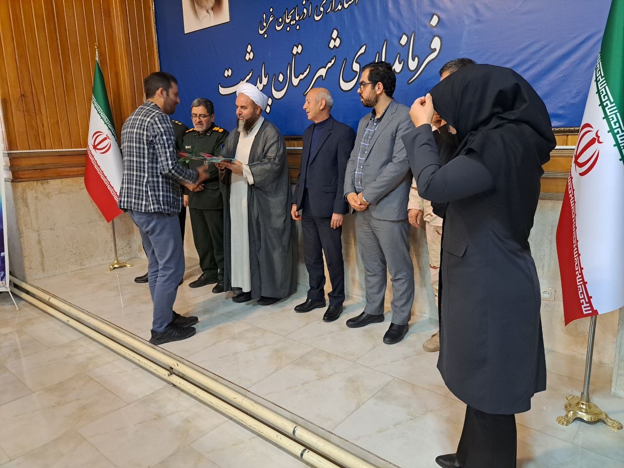آیین تجلیل از پرستاران برگزیده شهرستان پلدشت برگزار شد