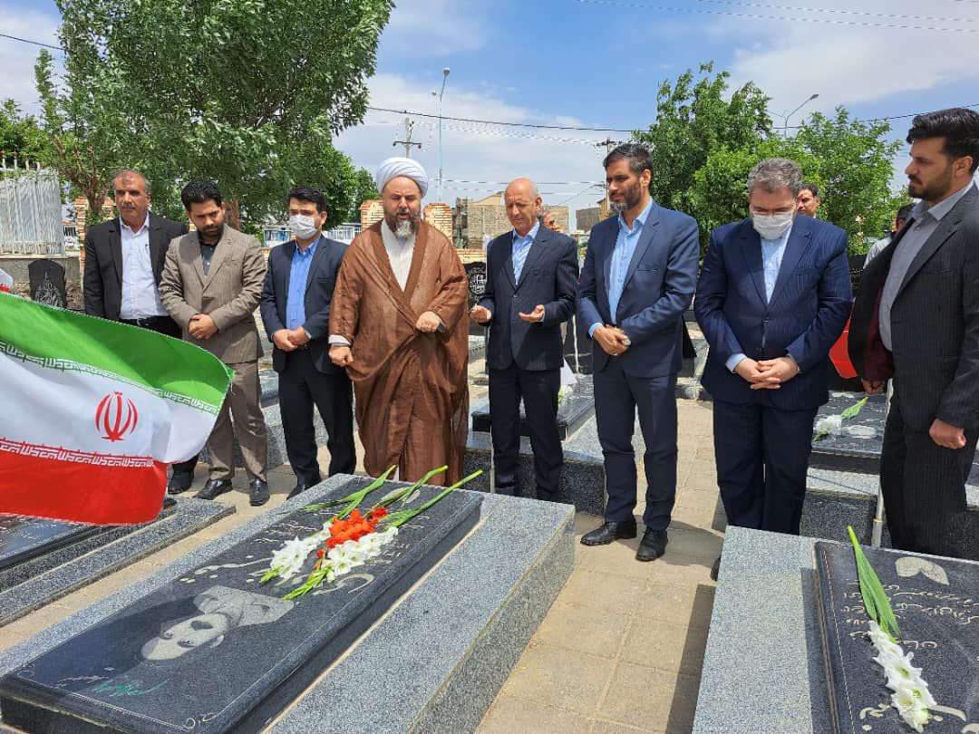آلبوم تصویری / حضور دبیر شورای عالی مناطق آزاد و نماینده ویژه رئیس جمهور در شهرستان پلدشت