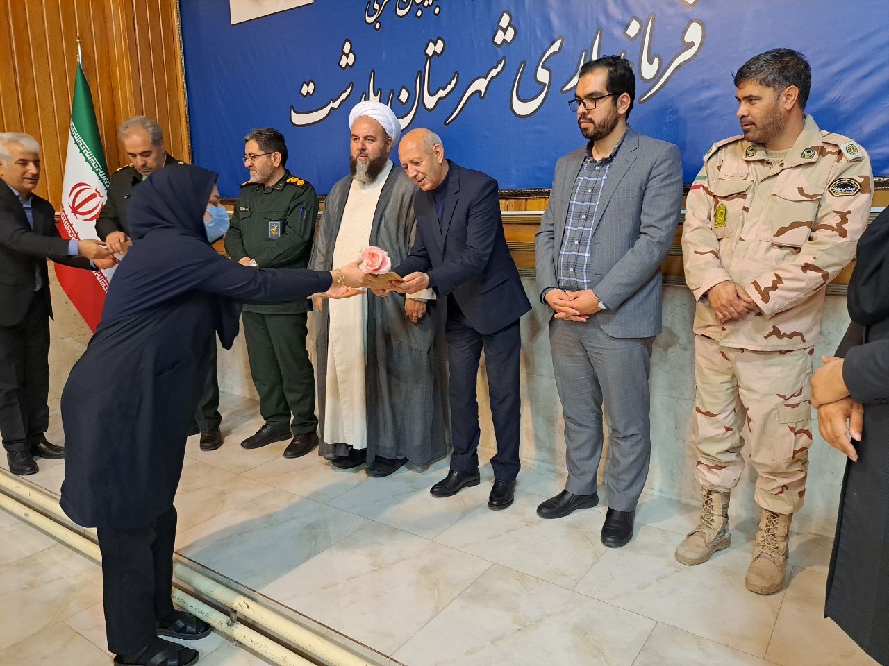 آیین تجلیل از پرستاران برگزیده شهرستان پلدشت برگزار شد