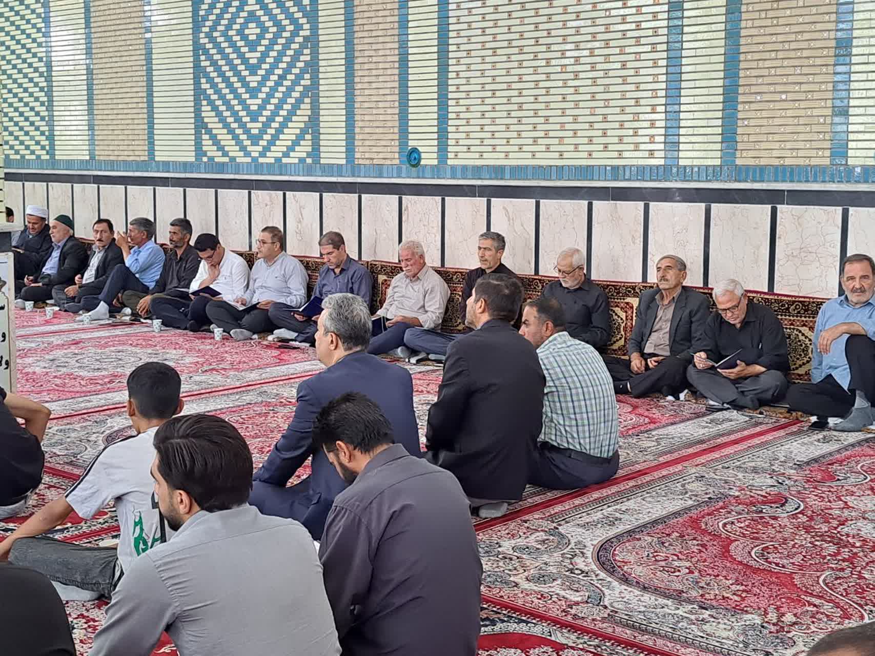 مراسم چهلمین روز شهادت رهبر شهید در پلدشت برگزار شد