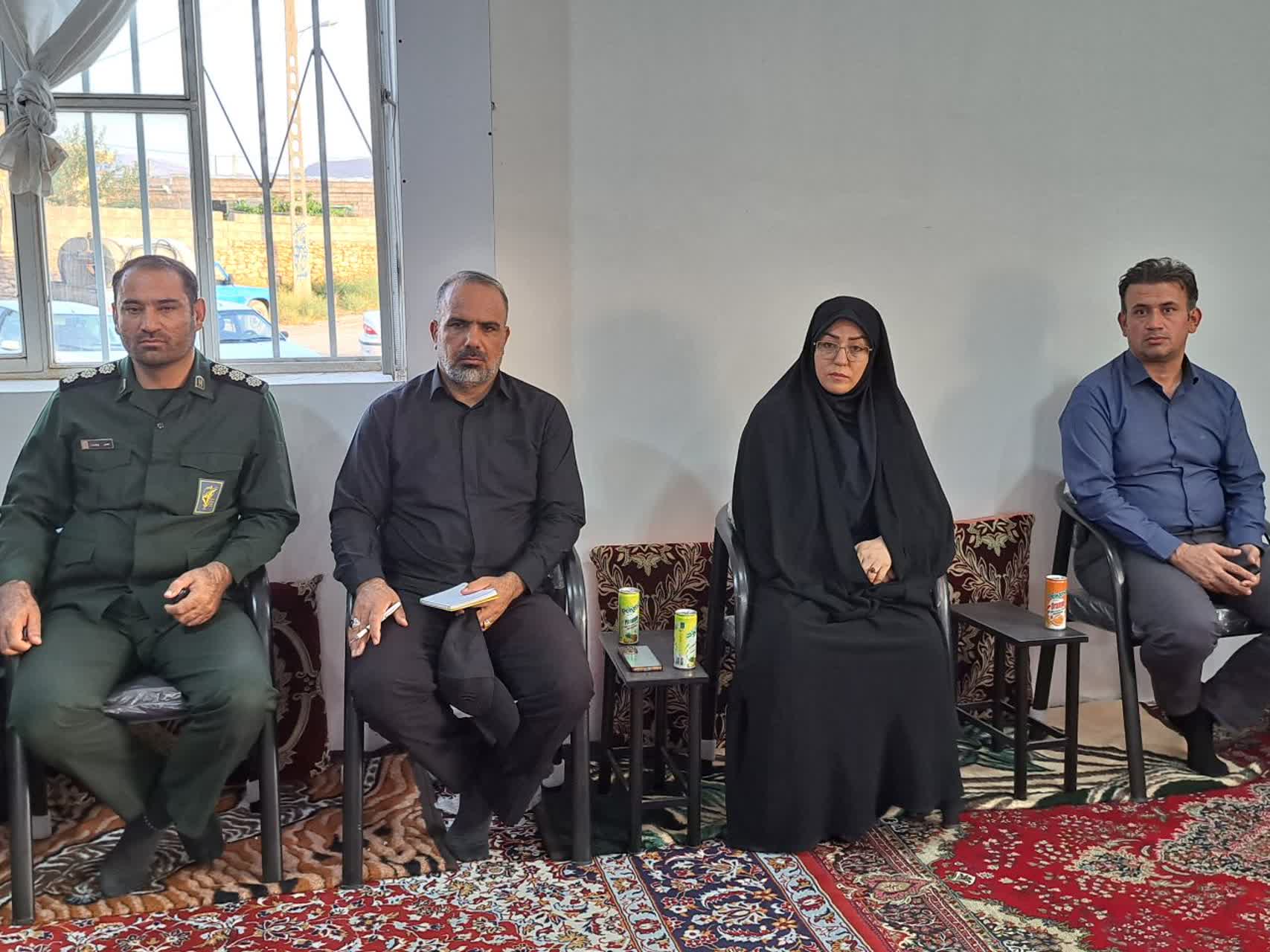 برگزاری شورای مدیریت محلهمحور با محوریت بررسی مشکلات اراضی کشاورزی در روستای عزیزکندی پلدشت