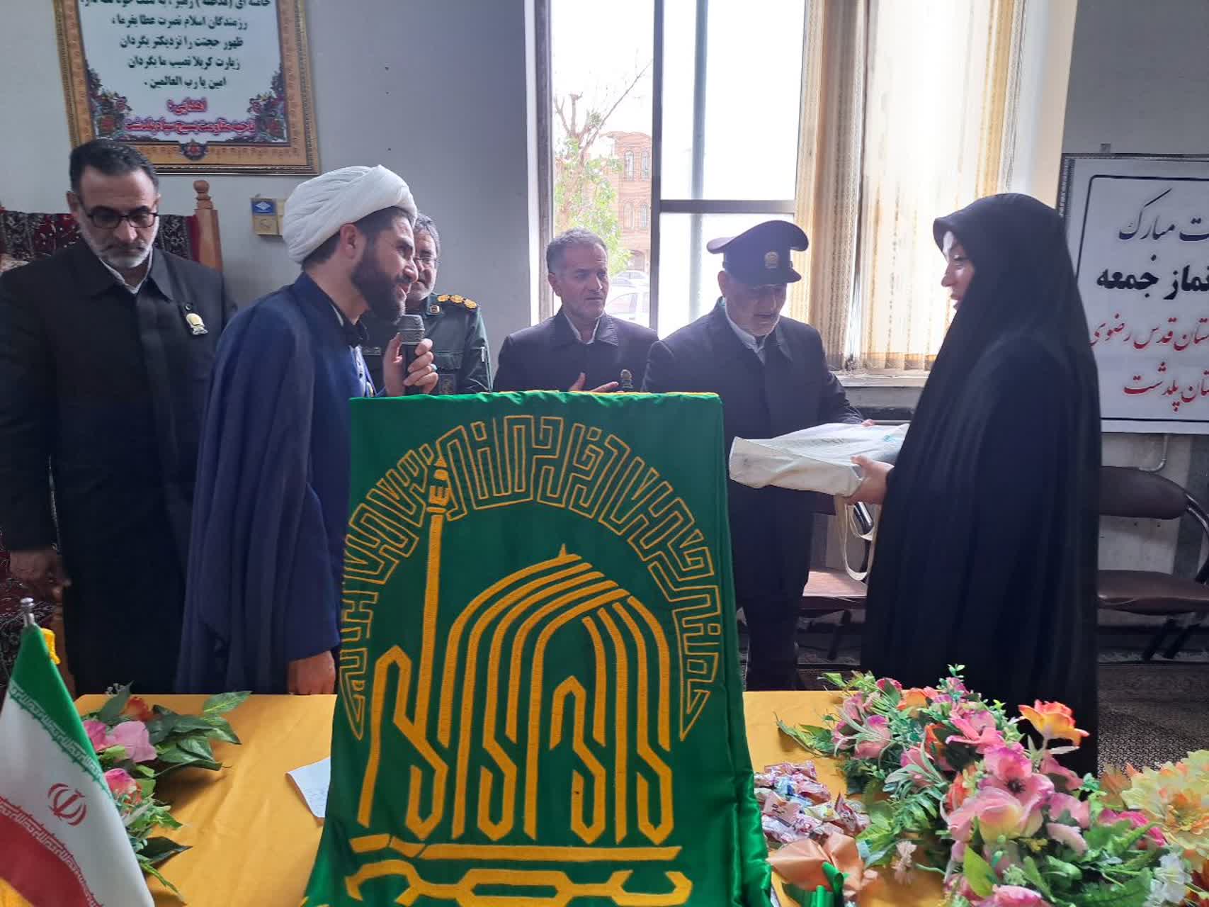 استقبال پلدشتیها از کاروان زیر سایه خورشید