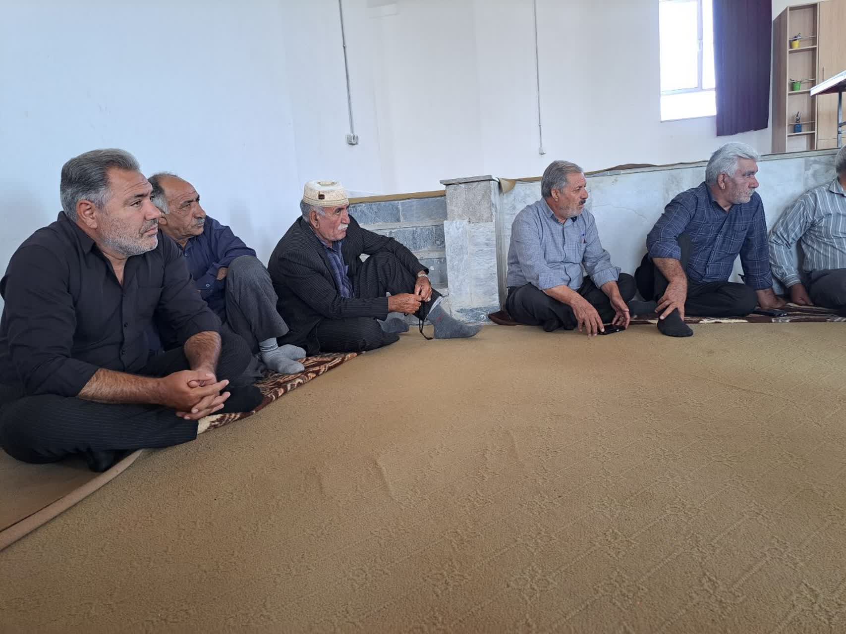 برگزاری شورای مدیریت محلهمحور در روستای شهرک میلاد+ تصاویر