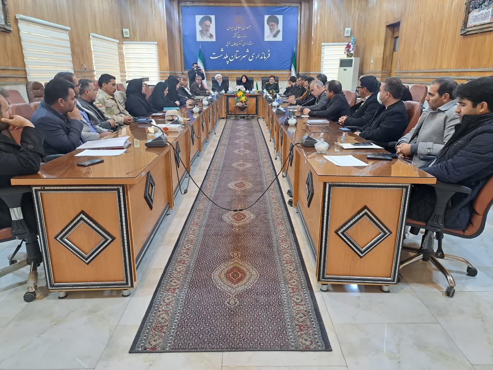 در سایه روحیه ایثار و شهادت توطئه‌های دشمنان را خنثی کردیم