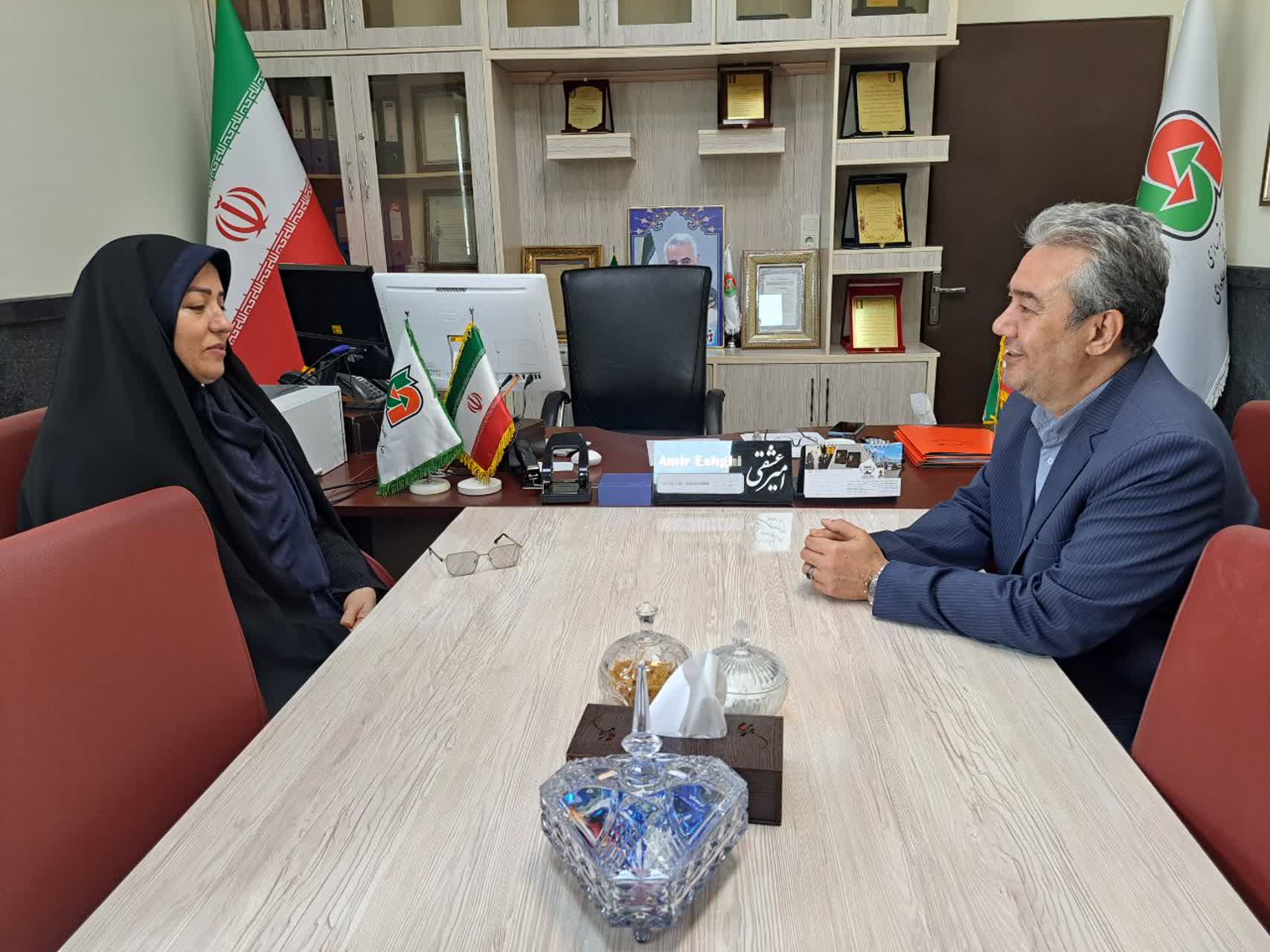بازدید سرزده فرماندار پلدشت از دستگاه‌های اجرایی شهرستان / تأکید بر تکریم ارباب‌رجوع و ارتقای کیفیت خدمات‌رسانی