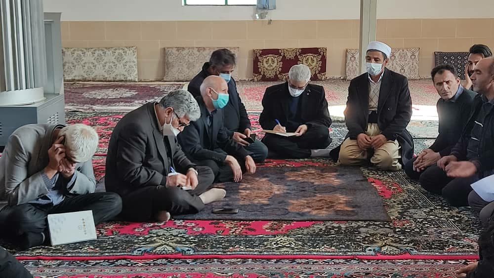 دیدار چهره به چهره و صمیمی فرماندار پلدشت با مردم فهیم روستای میرزا کندی از توابع بخش مرکزی شهرستان