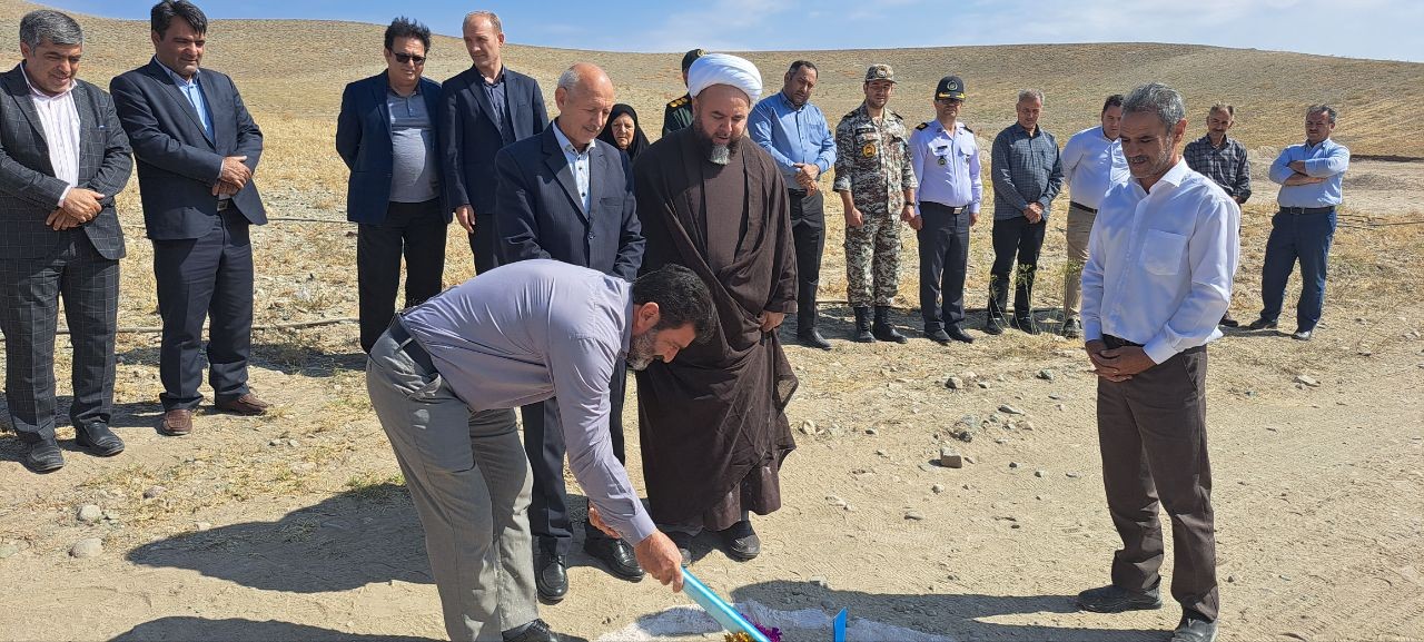 کلنگ زنی سالن ورزشی چند منظوره شهر نازک علیا از توابع بخش ارس شهرستان پلدشت