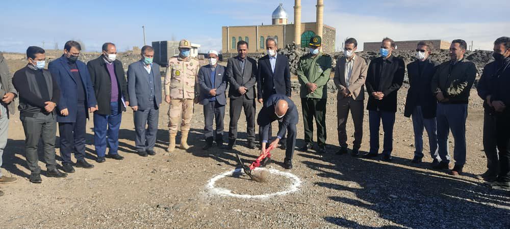 عملیات اجرایی ساخت دو آموزشگاه خیر ساز در شهرستان با حضور فرماندار پلدشت آغاز شد
