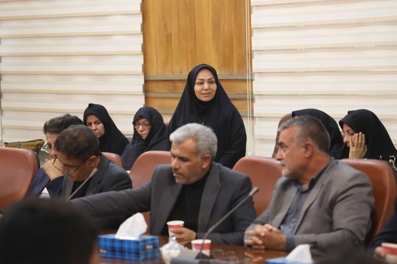 آلبوم تصویری / دیدار استاندار آذربایجانغربی با جمعی از اقشار مختلف مردم شهرستان پلدشت