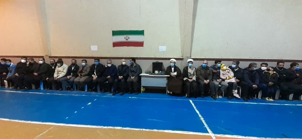 شرکت فرماندار در اختتامیه مسابقات فوتسال جام فجر و شهید سردار سلیمانی شهر نازک