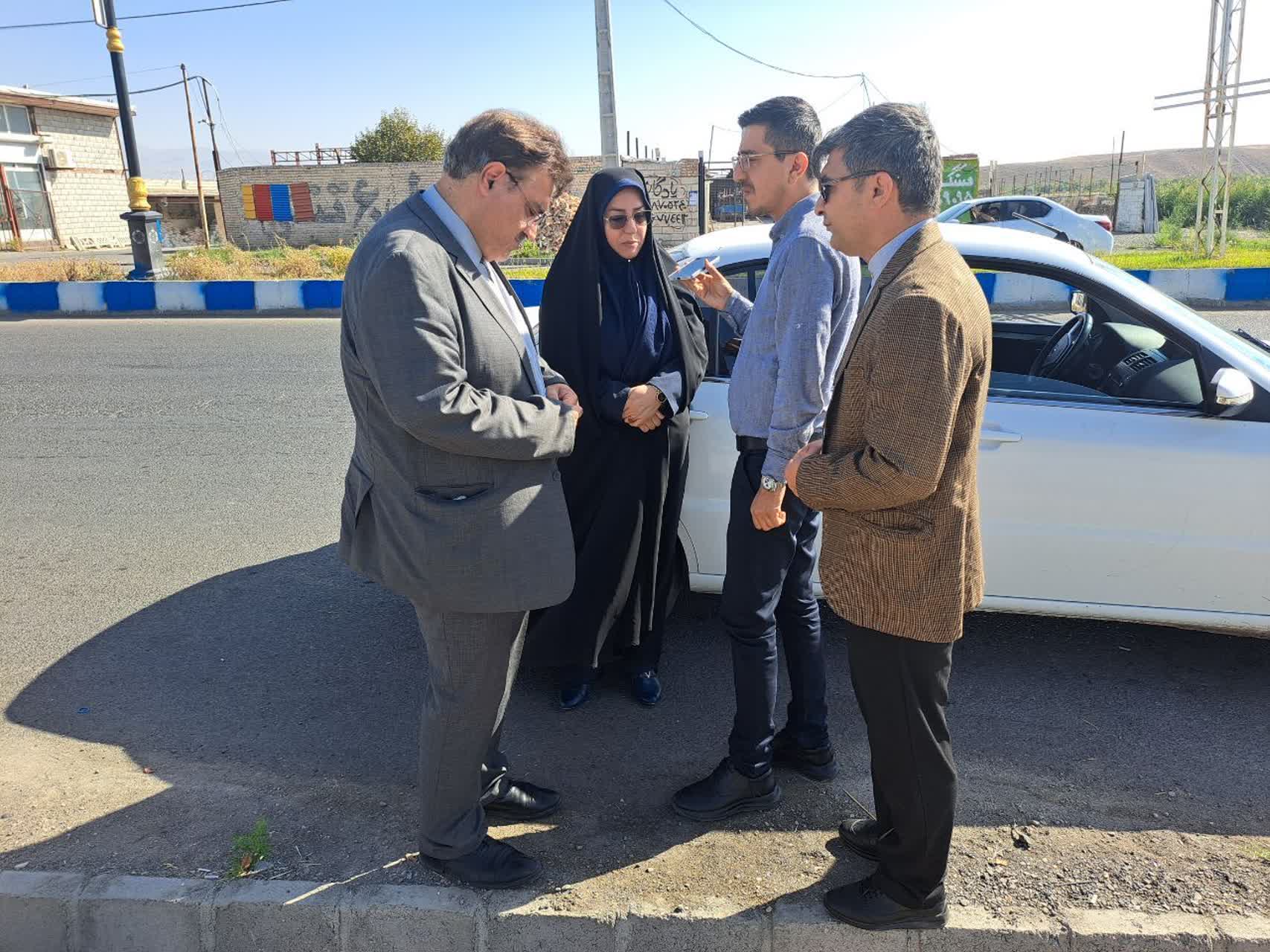 بازدید فرماندار پلدشت و معاونت عمرانی سازمان منطقه آزاد ماکو از بوستان شهریار؛ بررسی امکان احداث آمفیتئاتر روباز
