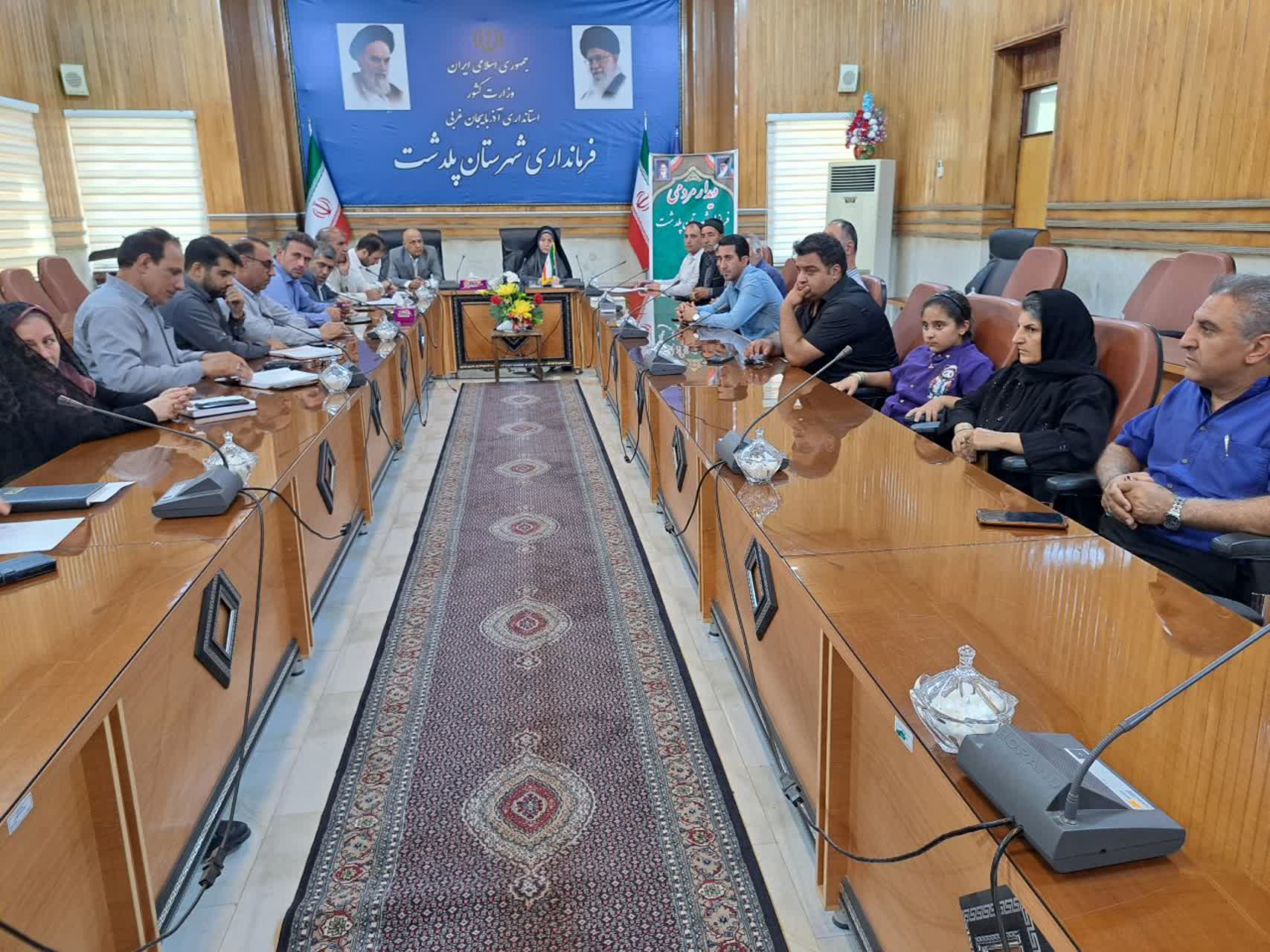 میز ارتباطات مردمی فرمانداری پلدشت برگزار شد