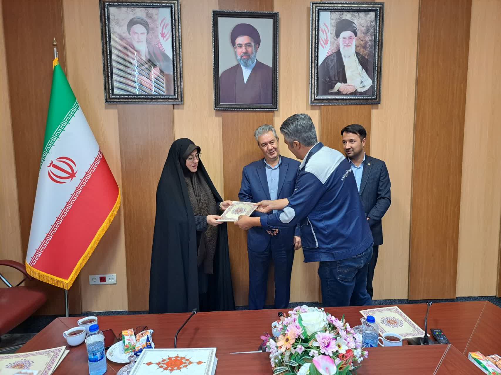 تجلیل فرماندار پلدشت از کارکنان و تلاشگران حوزه مرزی/ تأکید بر اهمیت وحدت و خدمترسانی صادقانه در مقابله با توطئههای دشمن