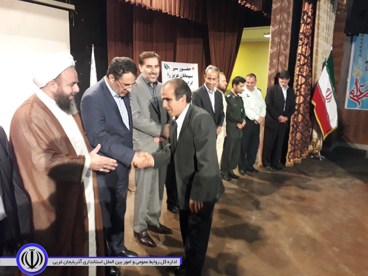 رسالت معلم همان رسالت انبیاء و پیامبران است