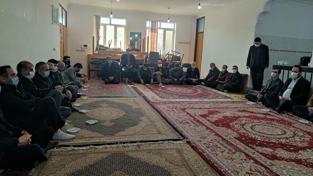 دیدار فرماندار پلدشت و اعضای شورای اداری با امام جمعه شهرستان