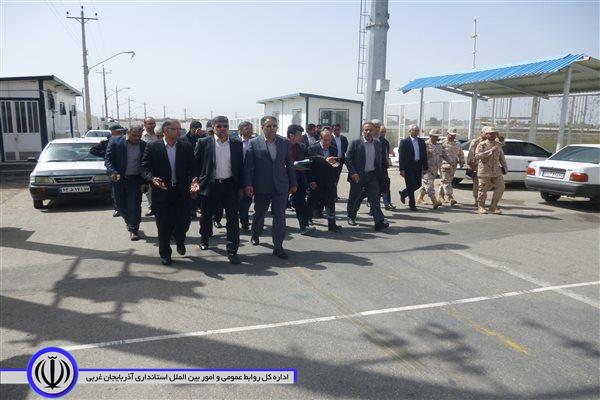 بازدید حیدری مدیر کل امور مرزی وزارت کشور از پایانه مرزی شهرستان پلدشت.