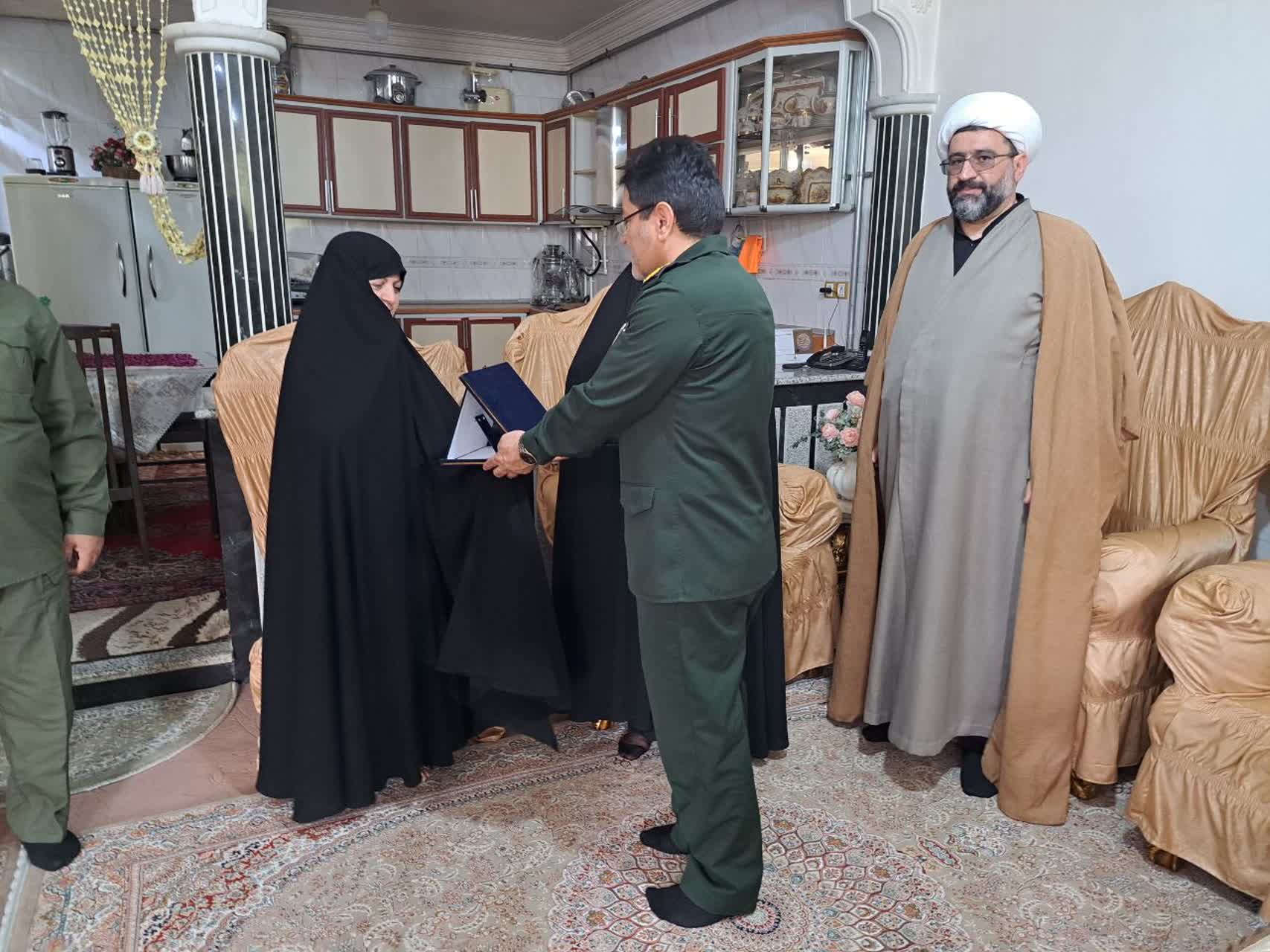 تجلیل از همسران جانبازان عملیات غرور آفرین بیت المقدس
