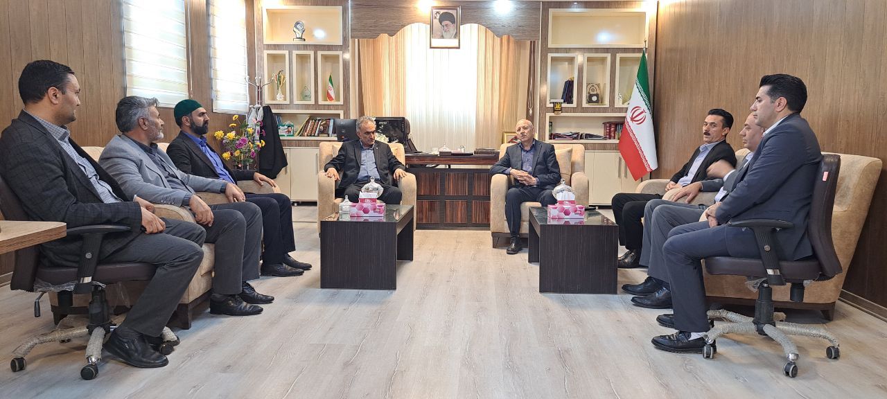 دیدار نماینده منتخب دوازدهمین دوره انتخابات مجلس شورای اسلامی با فرماندار شهرستان پلدشت