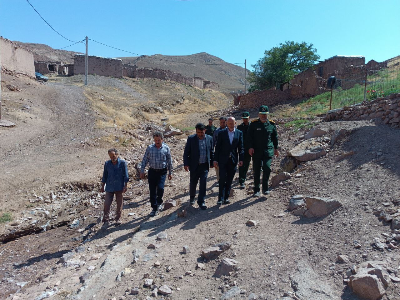 حضور و بازدید فرماندار پلدشت از روستاهای دورافتاده بخش ارس