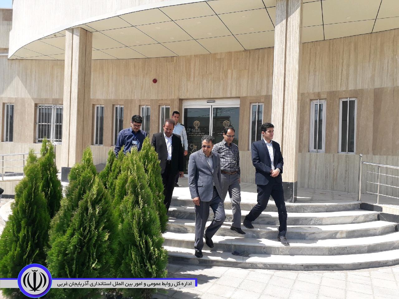 بازدید صفری فرماندار پلدشت از درمانگاه تخصصی شهرستان پلدشت