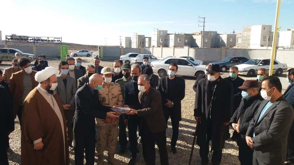 افتتاح و بهره برداری از مدرسه 6 کلاسه "سردار رشید اسلام حاج قاسم سلیمانی" در محل مسکن مهر شهر پلدشت