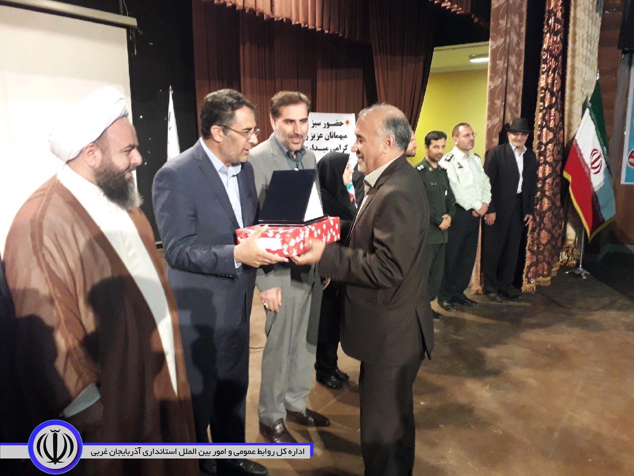 رسالت معلم همان رسالت انبیاء و پیامبران است