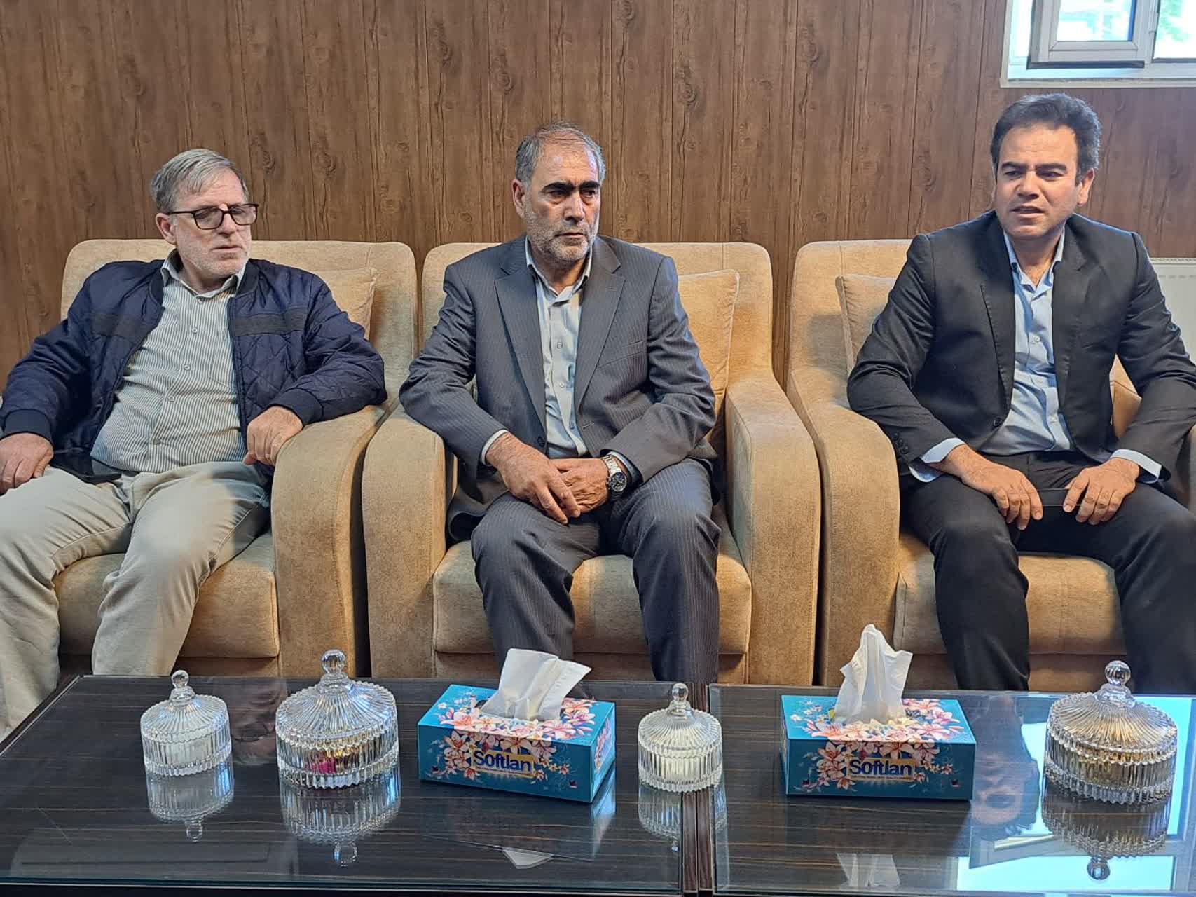 دیدار مدیرکل هواشناسی آذربایجان غربی با فرماندار پلدشت