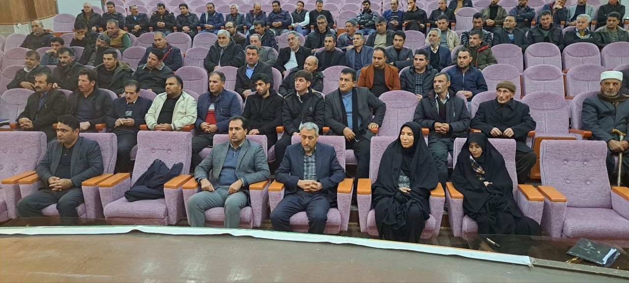 دوره آموزشی آشنایی با قوانین و مقررات شوراهای اسلامی و دهیاری ها