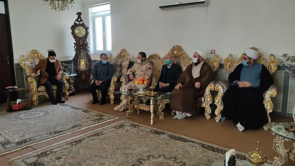 دیدار و دلجویی فرماندار از جانبازان سرافراز شهرستان پلدشت