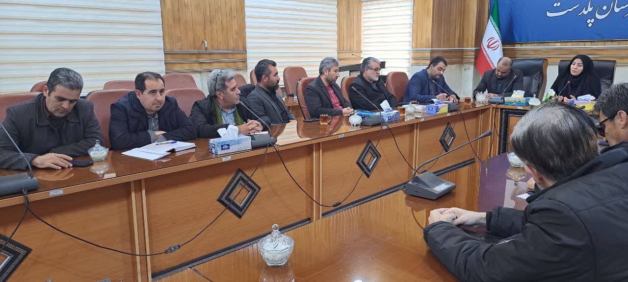 انتقادات از مسئولین منصفانه، سازنده و راستای توسعه و آبادانی شهرستان باشد