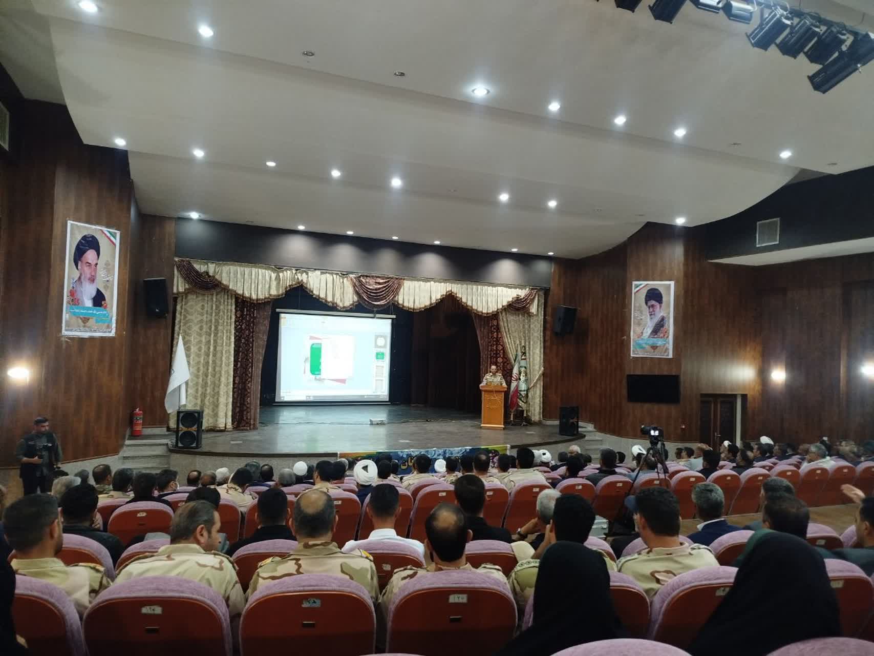 آیین معارفه فرمانده هنگ مرزی شهرستان پلدشت برگزار شد