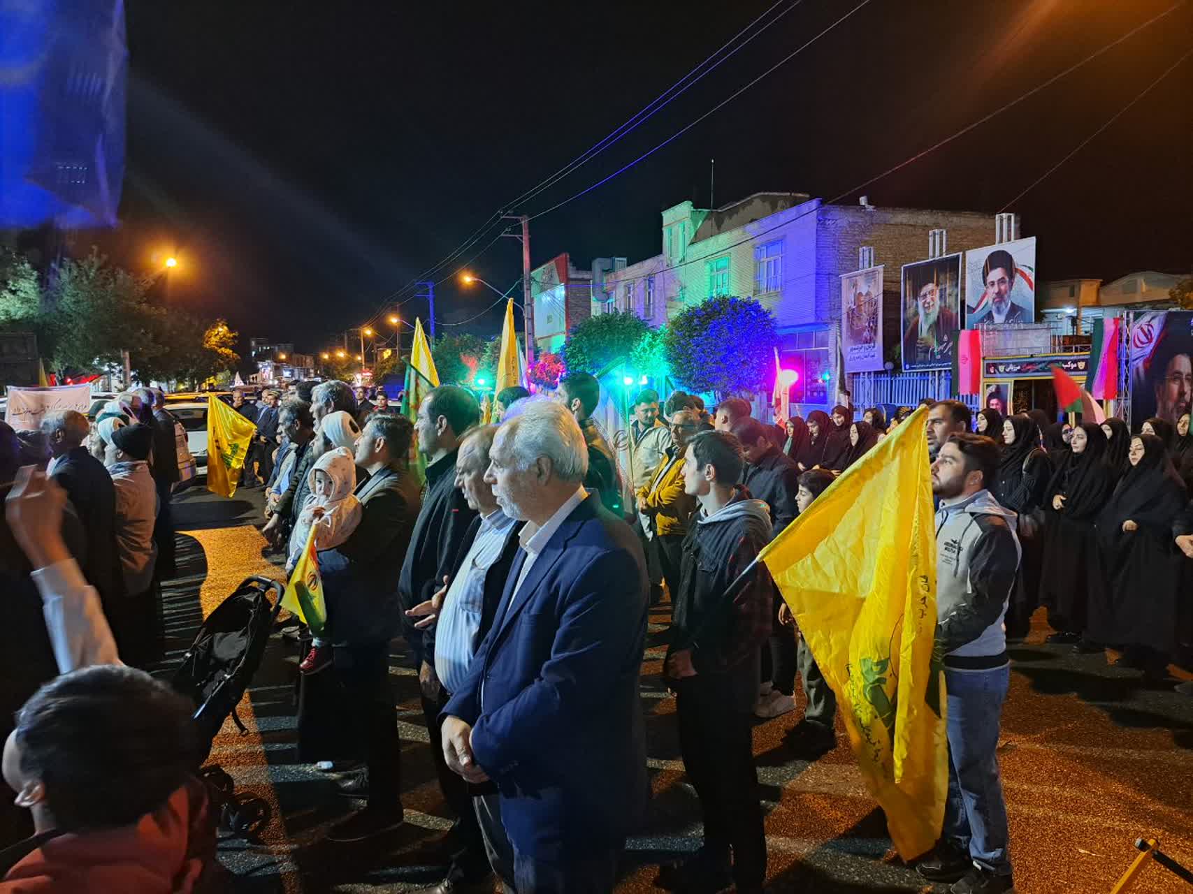 تداوم حضور حماسی و دشمن‌ستیز مردم پلدشت در تجمع شبانه
