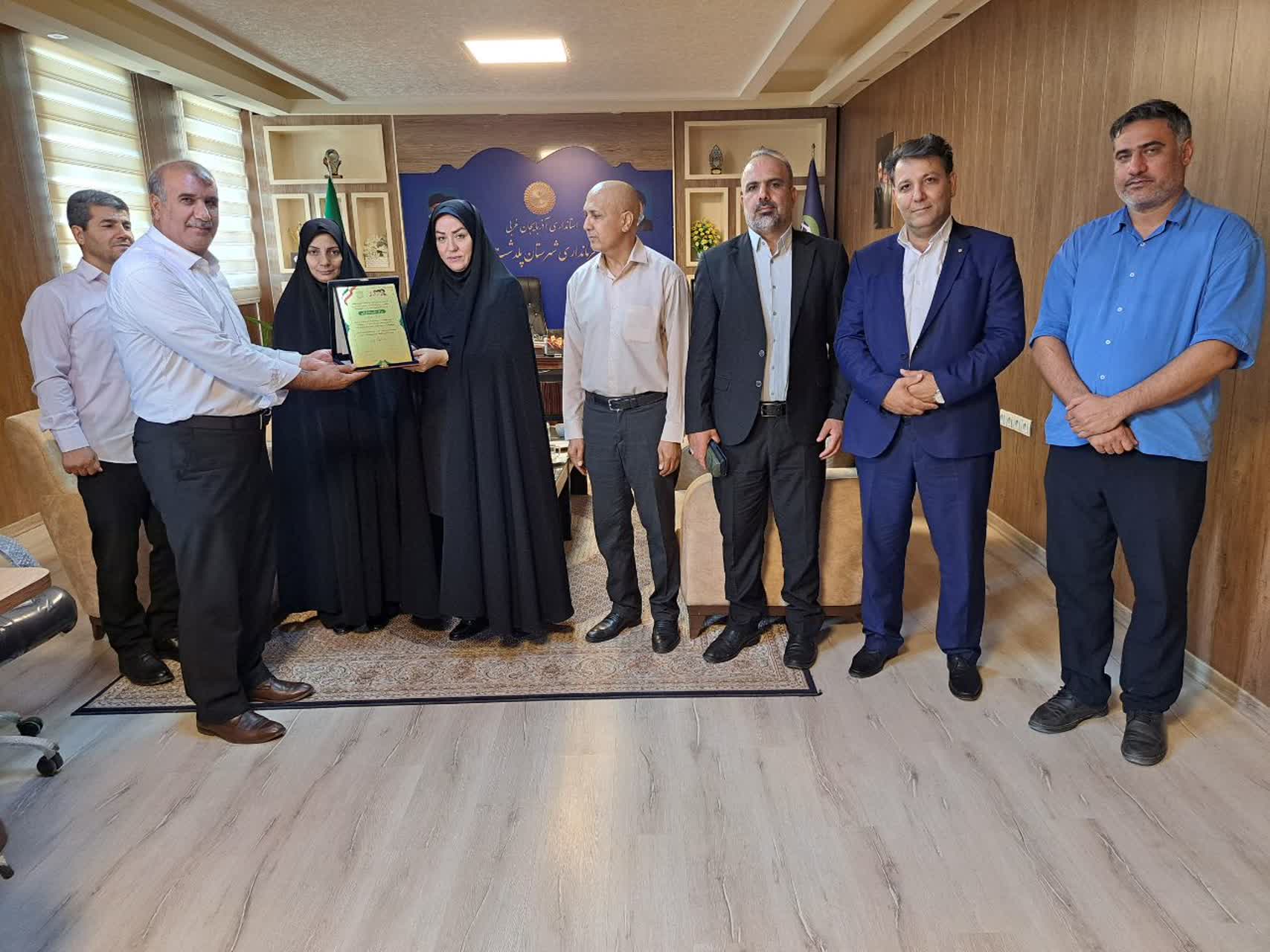 دیدار شهردار و اعضای شورای اسلامی شهر پلدشت با فرماندار شهرستان