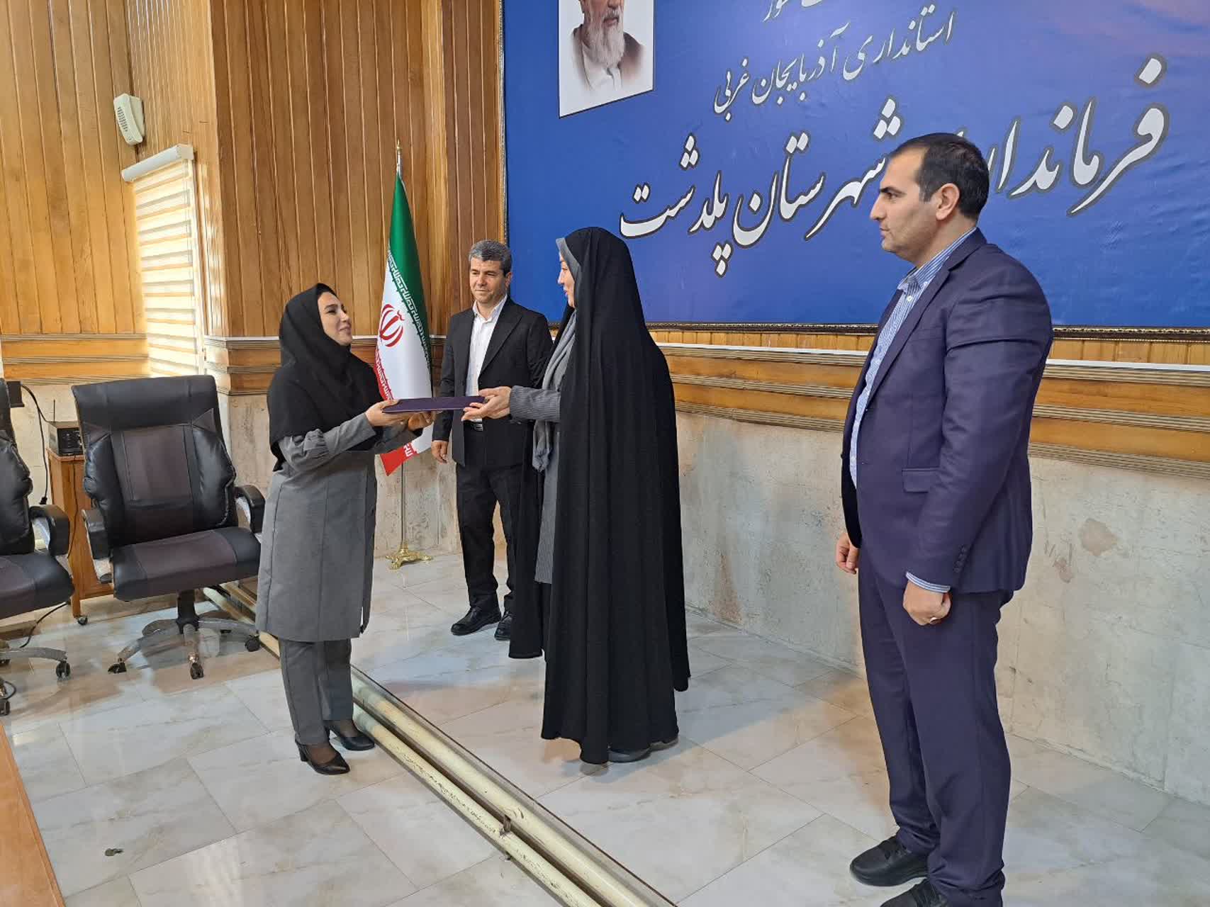 روز دختر فرستی است تا دغدغه ها، نیازها و مطالبات نسل جوان دختر را بی واسطه شنیده و در مسیر تصمیم سازی لحاظ کنیم.
