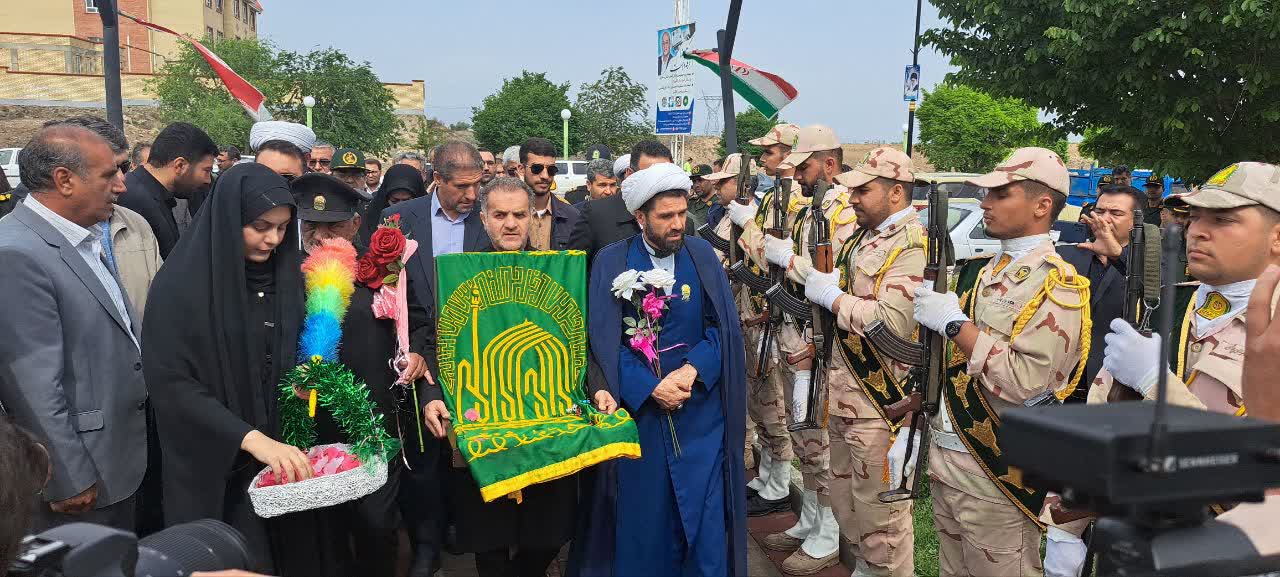 استقبال پلدشتیها از کاروان زیر سایه خورشید