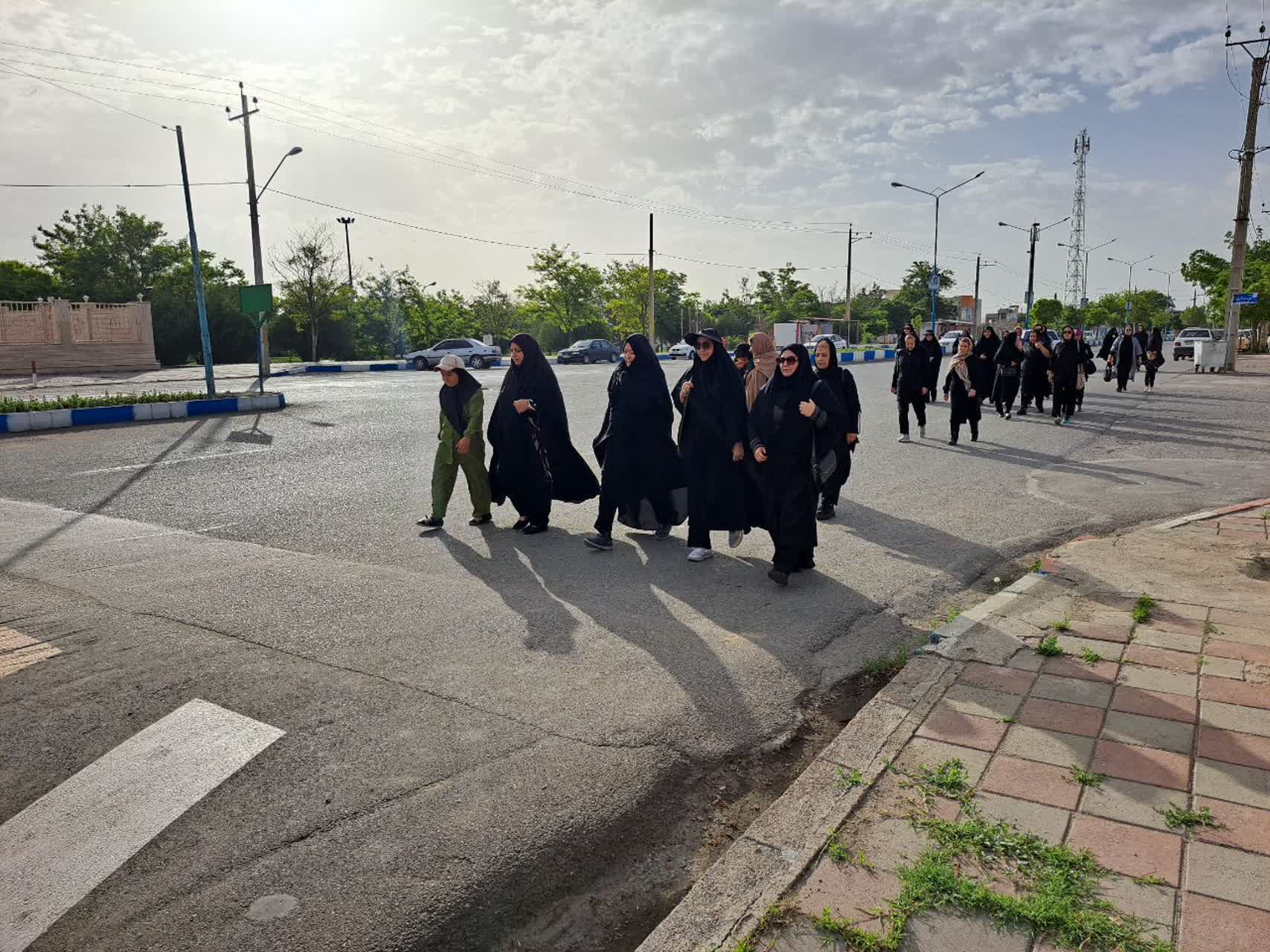 برگزاری همایش پیادهروی بانوان به مناسبت هفته جمعیت در پلدشت