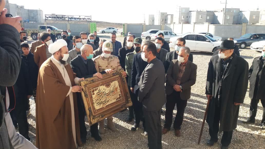 افتتاح و بهره برداری از مدرسه 6 کلاسه "سردار رشید اسلام حاج قاسم سلیمانی" در محل مسکن مهر شهر پلدشت