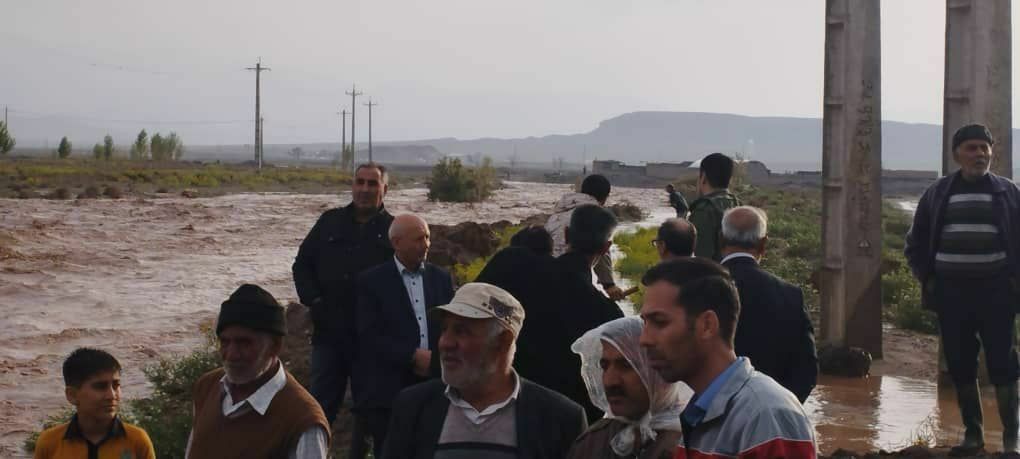بازدید میدانی فرماندار پلدشت از روستاهای سیل زده شهرستان