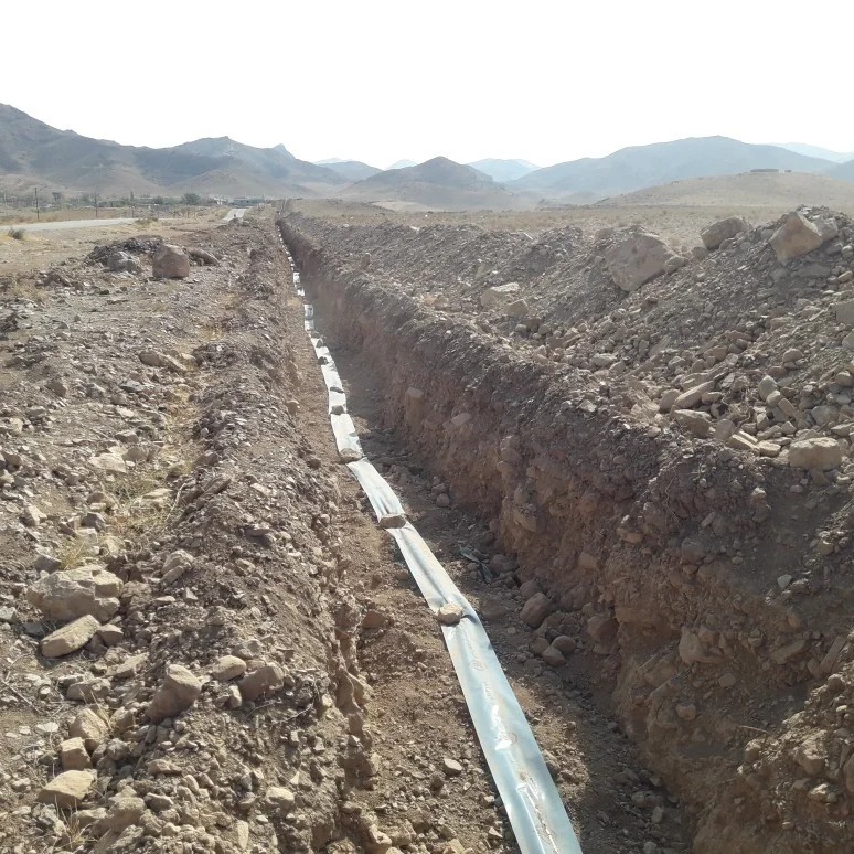 بازدید فرماندار شهرستان پلدشت از پروژه بازسازی خط انتقال آب شرب روستا های بخش ارس