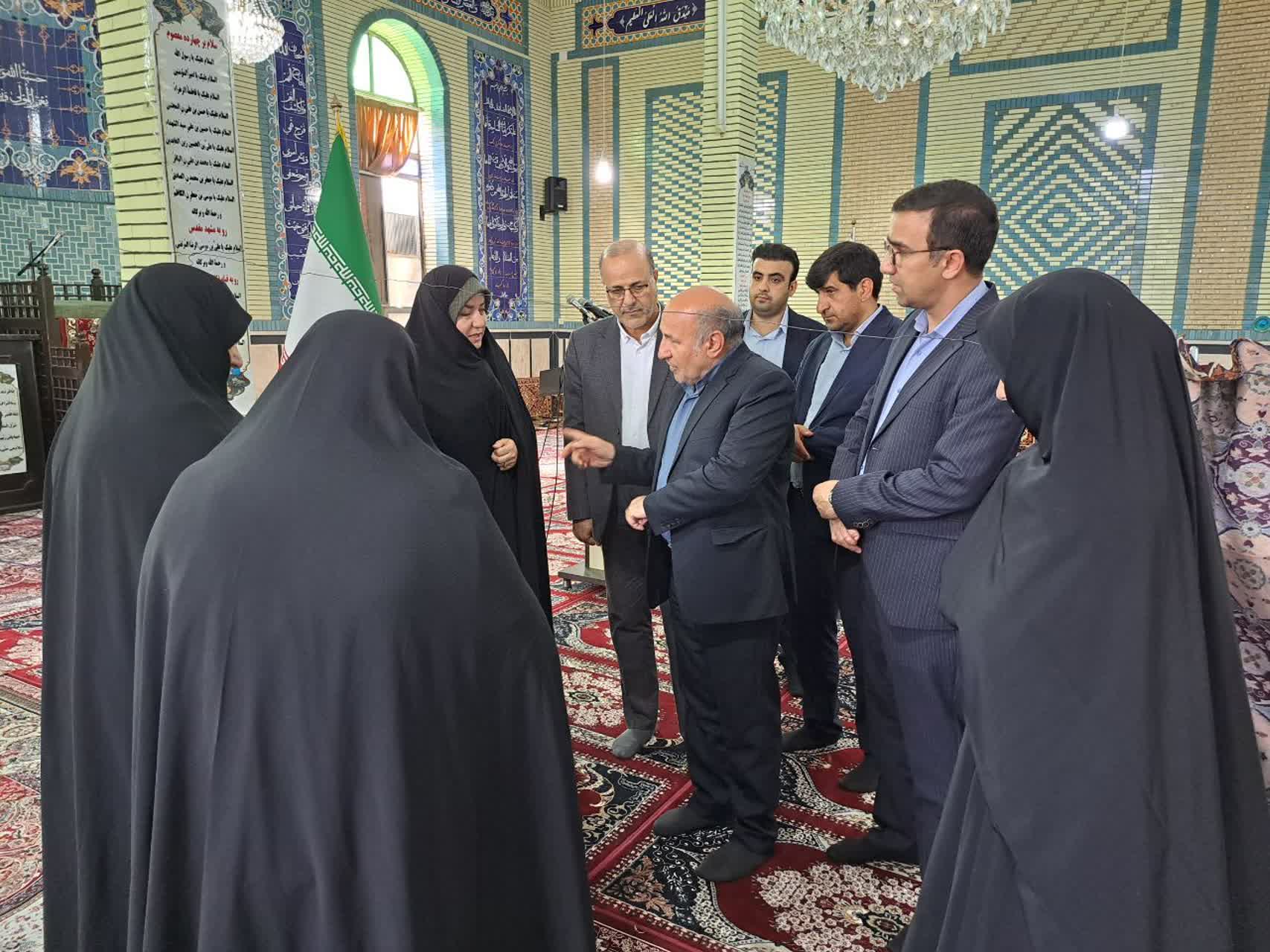 حضور جمعی از مسئولان کشوری، استانی، منطقهای و شهرستانی در آیین عبادی ـ سیاسی نماز جمعه پلدشت