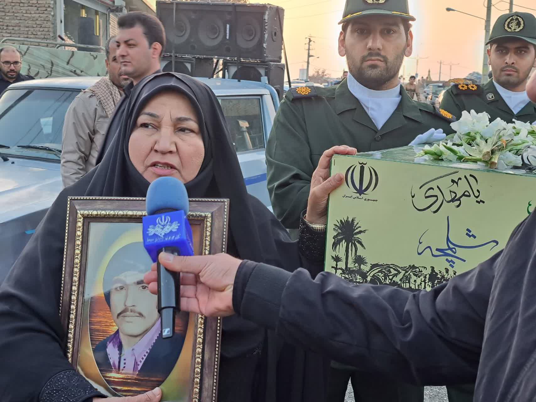 برگزاری آیین تشییع پیکر مطهر شهید گمنام دوران دفاع مقدس در پلدشت