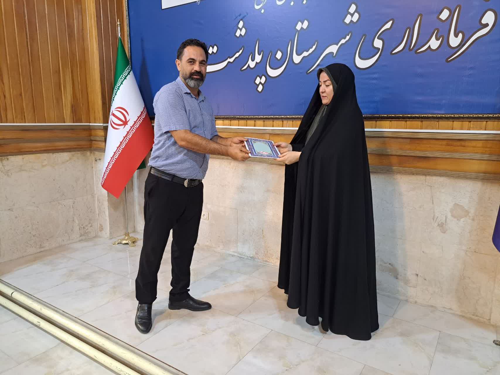 نشست فرماندار پلدشت با مسئولان و مداحان هیئتهای مذهبی شهرستان برگزار شد