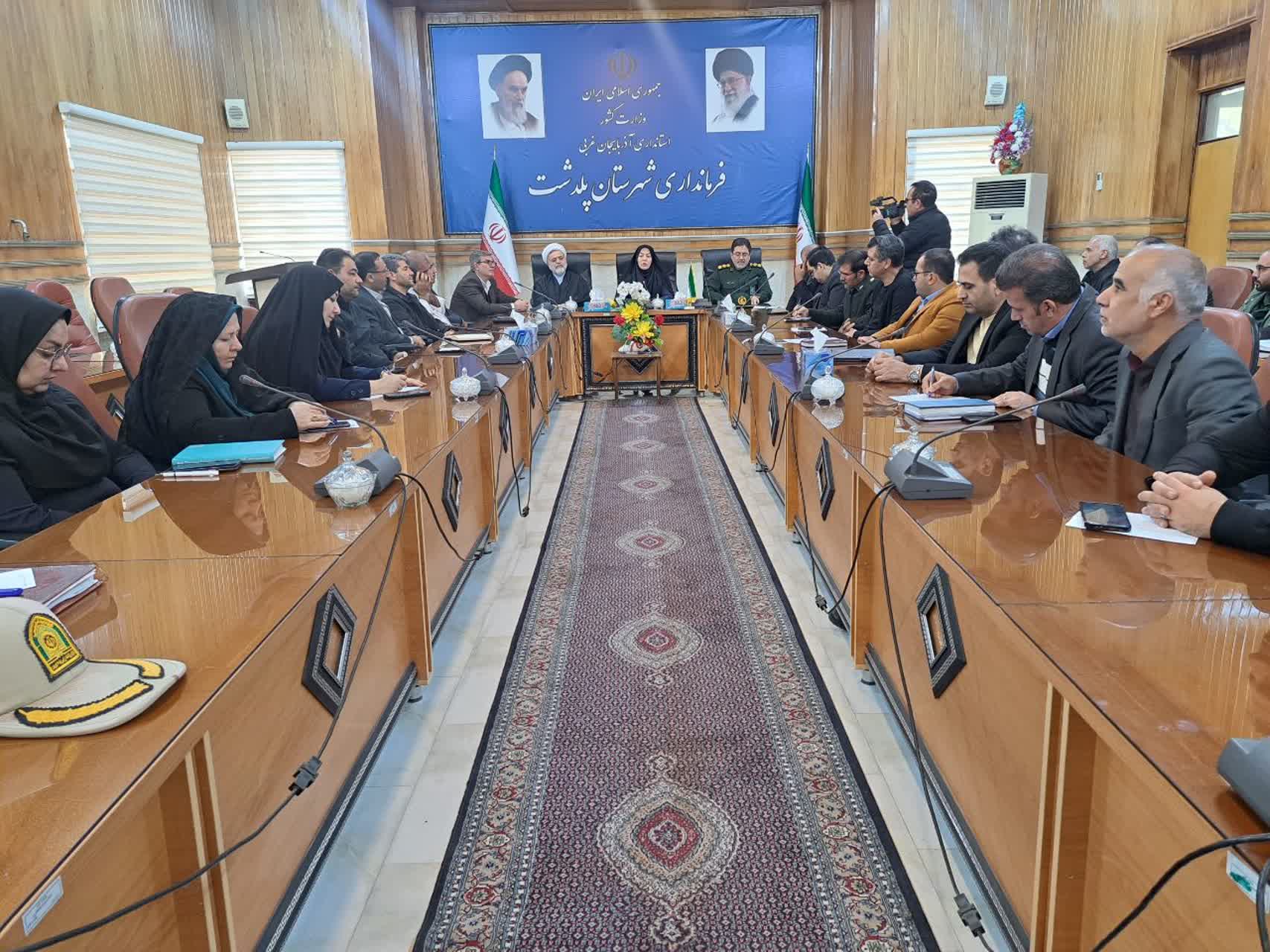 در سایه روحیه ایثار و شهادت توطئه‌های دشمنان را خنثی کردیم