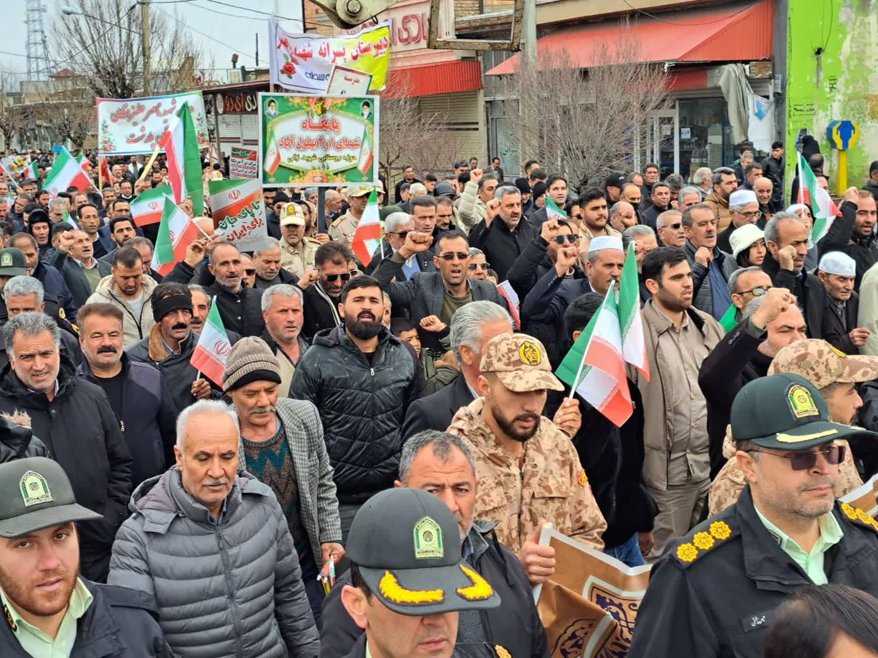 راهپیمایی 22 بهمن پلدشت