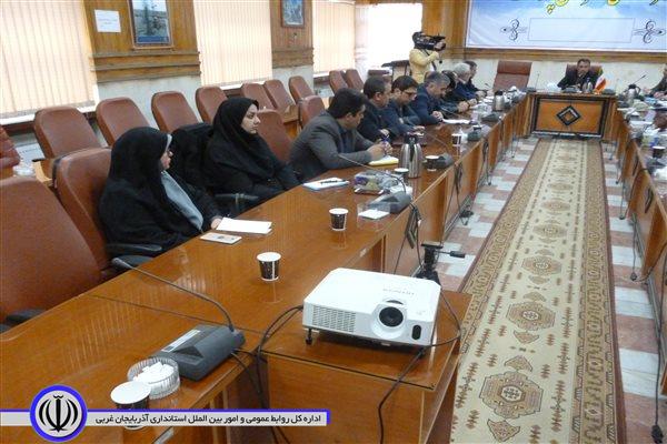 چهارمین جلسه شورای پدافند غیر عامل به ریاست صفری فرماندار شهرستان پلدشت در محل سالن اجتماعات فرمانداری برگزار شد.